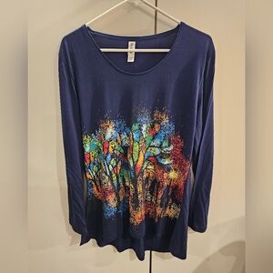 Mac & Belle Womans Large Blue Graphic Tshirt